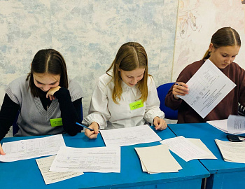 В Ленинградском районе проведены выборы лидеров школьного самоуправления