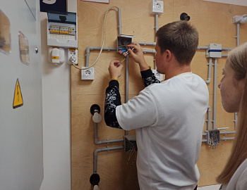 �������� ������ � ��������� ������ 