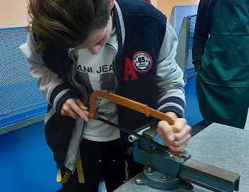 � ���������� ������ ������� ��������� �������� ������