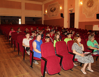 � ���������� ������ ��������� ����� ������� ����� (�����) � ��� ����������