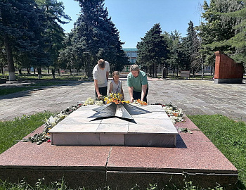 ���� ������������ ������, ��������� �� �����, ��������� ����� � ���������� � ���������� ������� �������