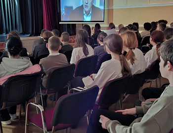 Для подростков Анапы проведена встреча: «Четыре ключа к успехам»