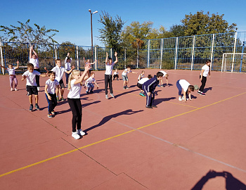 � ������ ������ ��������� �����������, ������������ � 15-����� ��������� ������