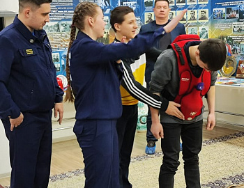 Краснодарскую пожарно-техническую выставку посетили воспитанники детских учреждений Абинского района