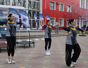 � ������������� ������ ��������� ������������� ��������������� ����� �10 000 ����� � �����