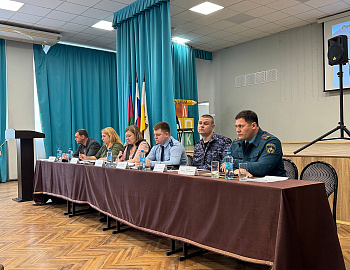 В Прикубанском внутригородском округе г. Краснодара проведено расширенное заседание комиссии по делам несовершеннолетних