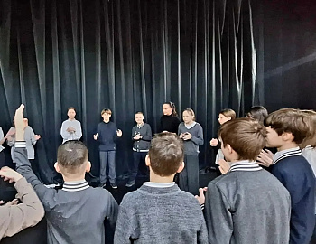 Для подростков Анапы проведена встреча: «Четыре ключа к успехам»