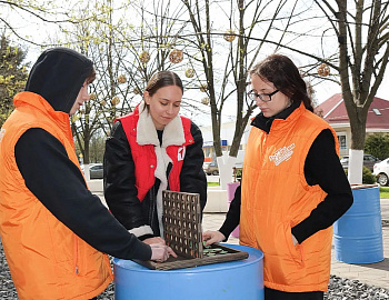 � ������������� ������ ��������� ������������� ��������������� ����� �10 000 ����� � �����