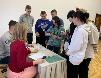 ������ ���������� ������ ������� ������� � �����-���� ����� � ��������