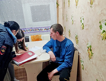 В Крымском районе продолжается межведомственное посещение семей, состоящих на профилактическом учете