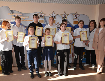 В Кореновском районе награждены победители краевого конкурса творческих работ «Здравствуй, мама!»