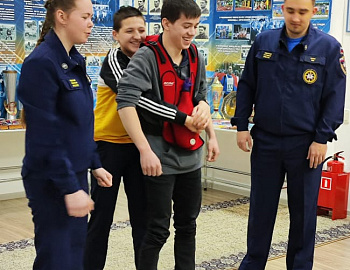 Краснодарскую пожарно-техническую выставку посетили воспитанники детских учреждений Абинского района