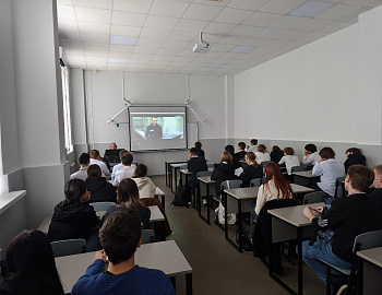 �� ���������� ����� ��������� ���������������� ������ �� ����: ������ � ��� ���������� � �����������