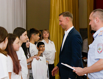 � ������������� ���������� ��������������� ������ ���� � �������