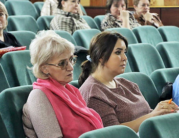 В Каневском районе проведен семинар-совещание для представителей образовательных организаций по вопросам профилактики правонарушений несовершеннолетних